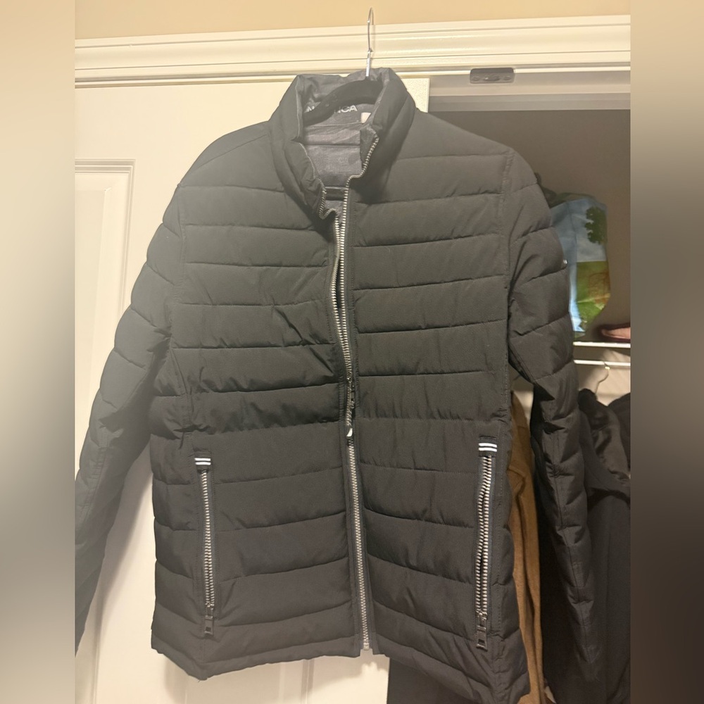 Nautica Men's Quilted Puffer Black jacket size M NWOT
